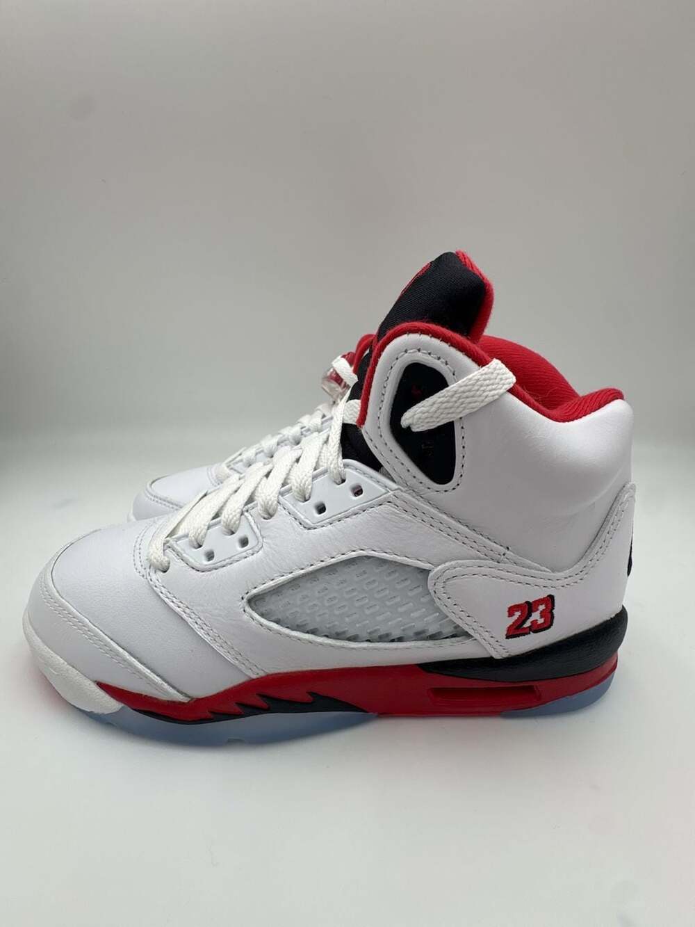 Jordan Air Jordan 5 Retro Fire Red Black Tongue GS 3.5 Y